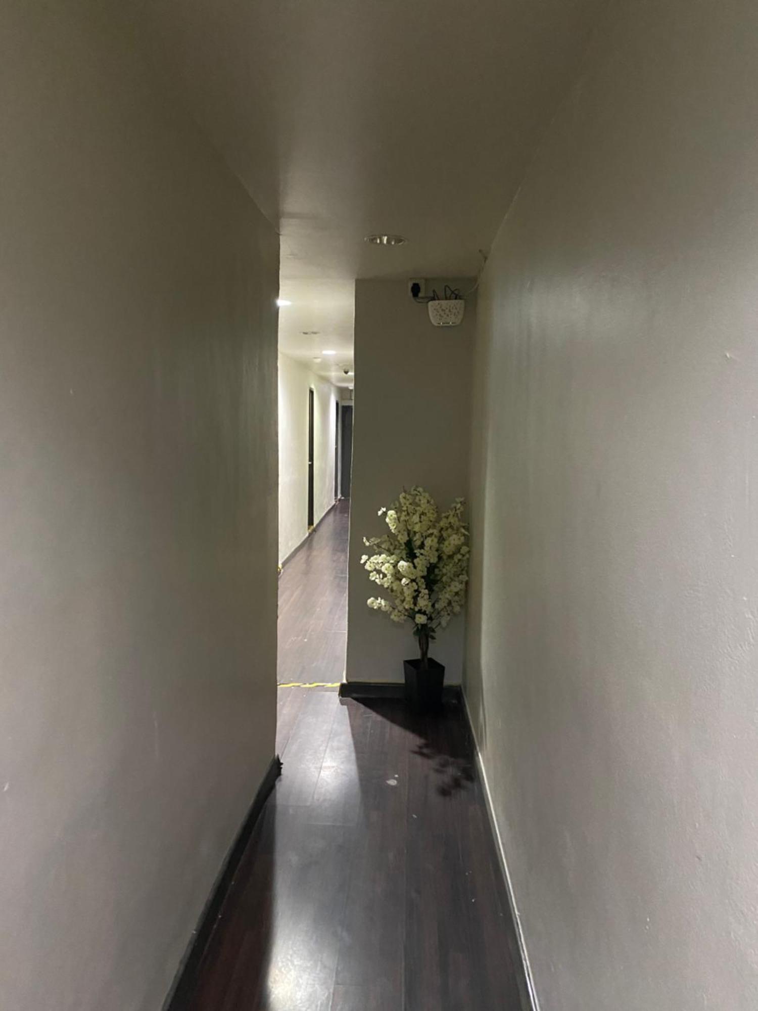 Отель 1St Living Subang Субанг-Джая Экстерьер фото